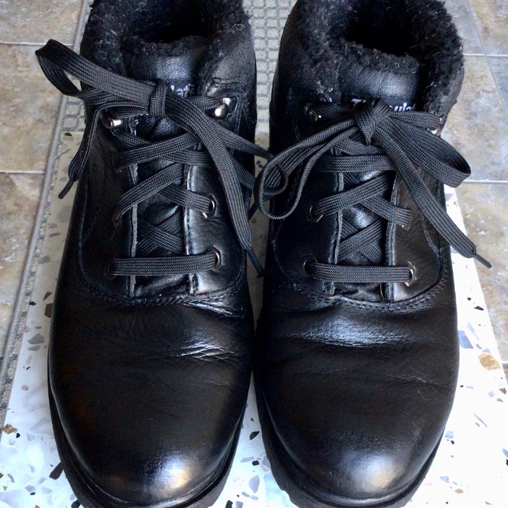 SOFTMOC Women Black Leather Winter Booties - US 8 - very good condition